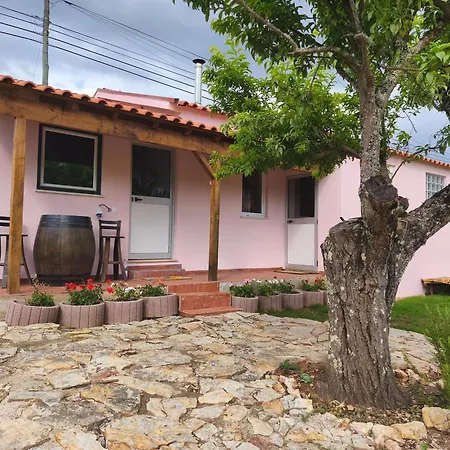 Шале Casa Dos Caseiros N2 Вила-Нова-ди-Пояриш
