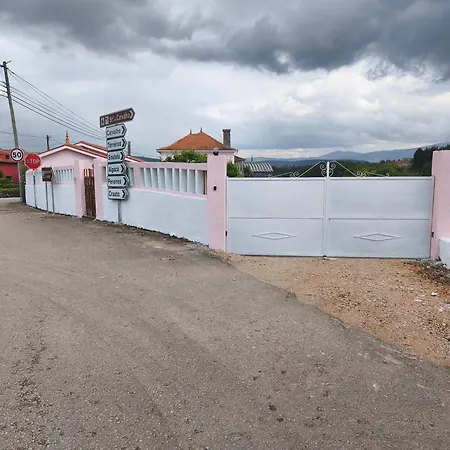 Casa Dos Caseiros N2