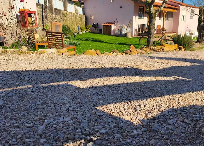 Casa Dos Caseiros N2 *